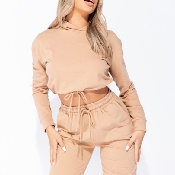 Camel Cropped Hoodie & Jogger Lounge Set - Picture 3 of 5